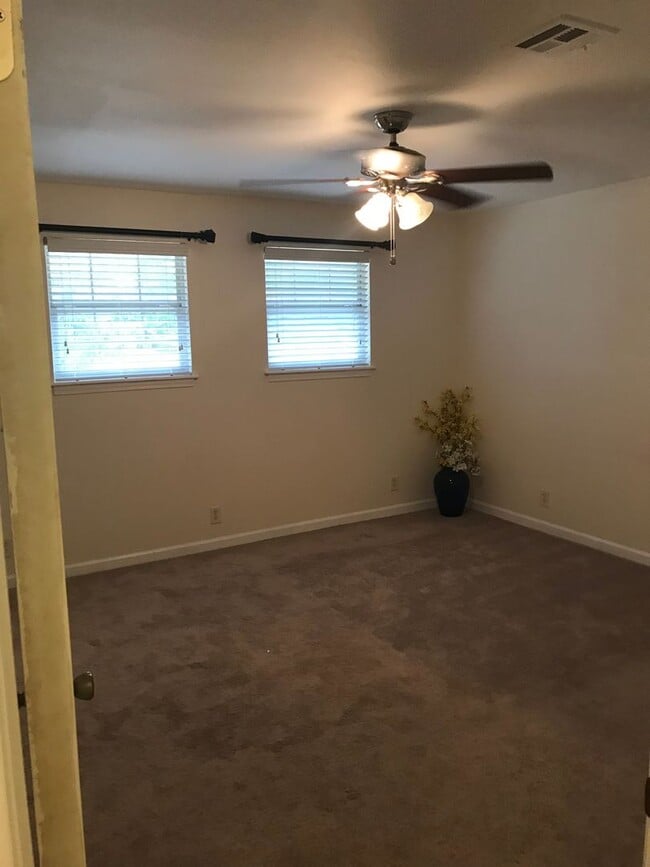 Building Photo - COMING SOON! 3 Bed / 2 Bath – Updated Home with Fireplace & Shaded Backyard