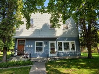 Building Photo - 336 S 5th St E