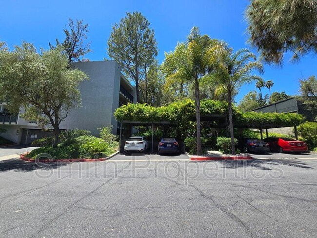 Building Photo - 3604 W Estates Ln