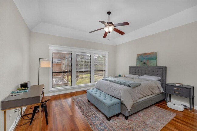 Building Photo - 927 Blue Spring Cir
