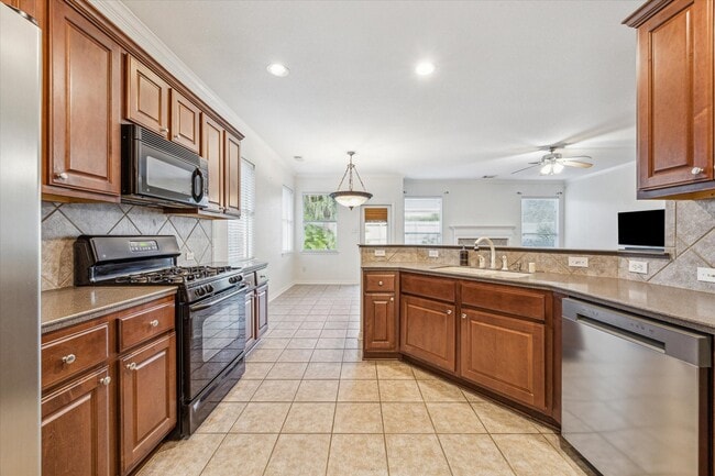 Building Photo - 6151 Galloway Ln