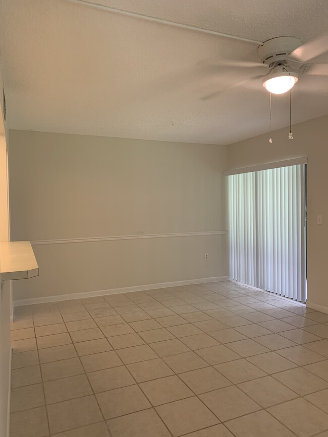 Building Photo - 2/2 Condo in Edgewater Condos of Deltona! ...