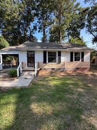Building Photo - 618 Avalon Rd