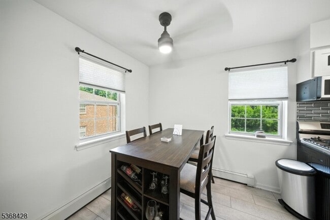 Building Photo - 19 Savage Rd