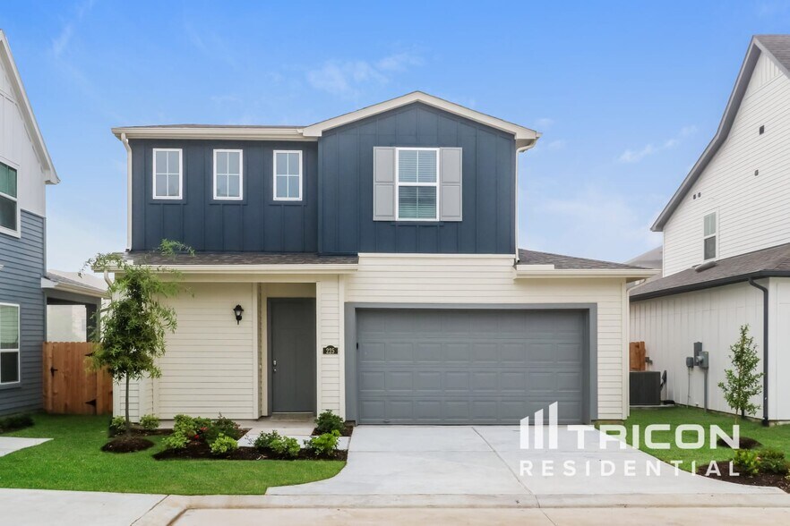 Primary Photo - 9835 Willow Creek Commerce Dr