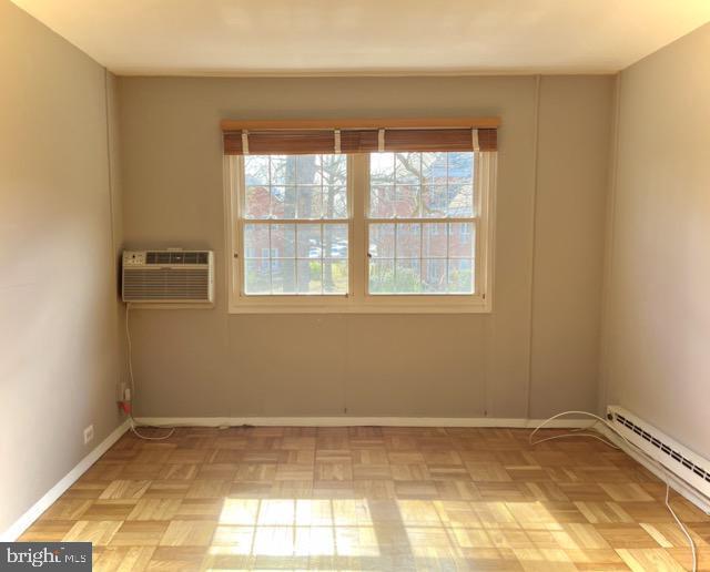 Building Photo - 1634 Ripon Pl