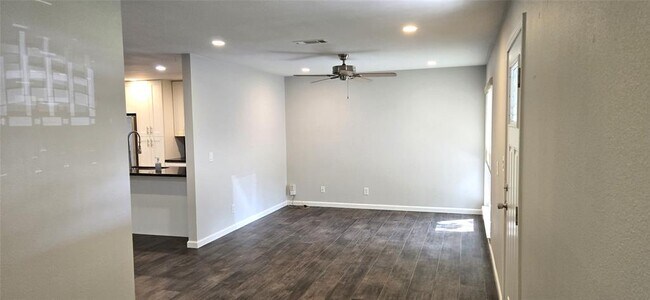 Building Photo - 4604 Pastel Pl