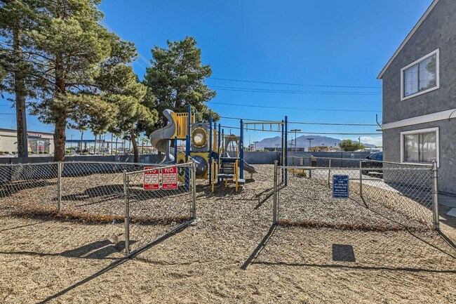 Building Photo - 4181 Terrestrial Dr