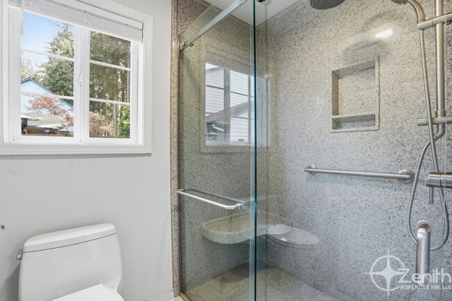 Building Photo - 2348 NW 45th Ave