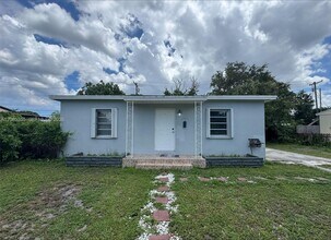 Building Photo - 1320 NW 87th St