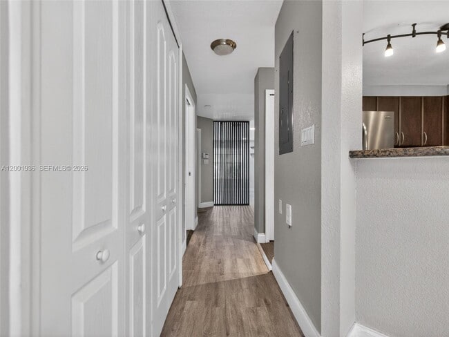 Building Photo - 3004 SW 129th Way