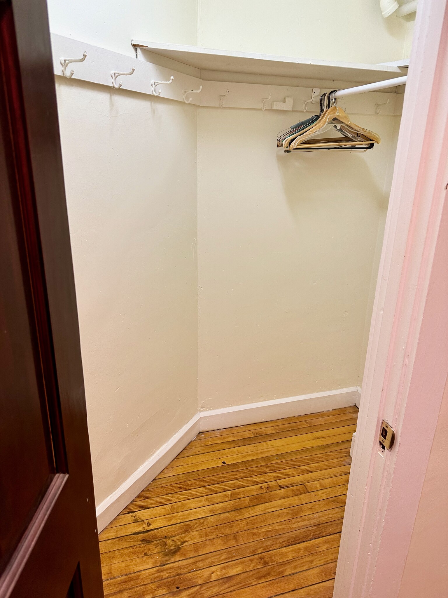 Lots of storage - 10 Dana Street