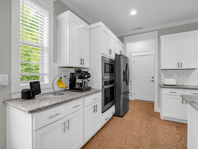 Building Photo - 572 Sweet Birch Park Ln