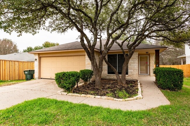 Primary Photo - Cozy 3/BR 2/BA One-Level Home with Covered...