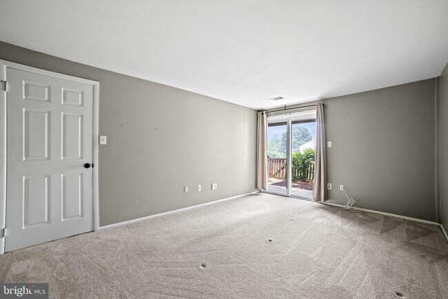 Building Photo - 1058 Norwood Ct