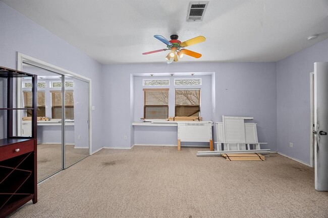 Building Photo - 1100 Silverton Ct
