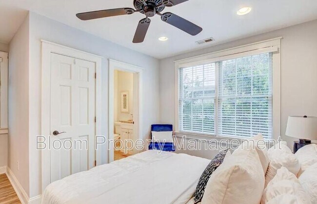 Building Photo - 50 Morris St