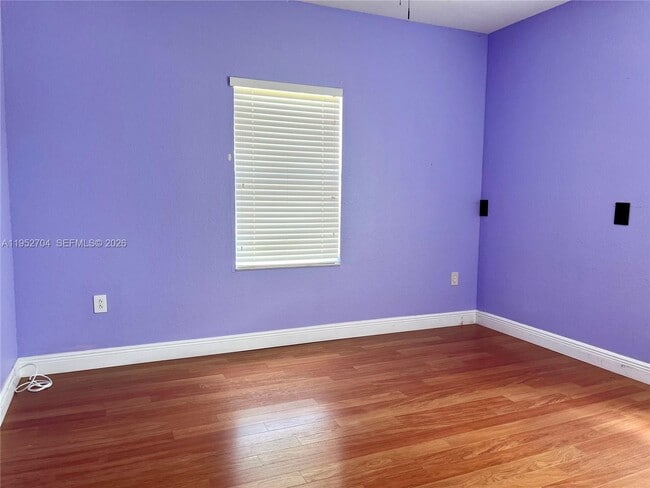 Building Photo - 11433 SW 242nd Ln