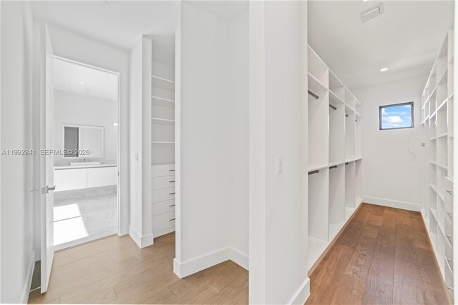 Building Photo - 16680 Botaniko Dr N