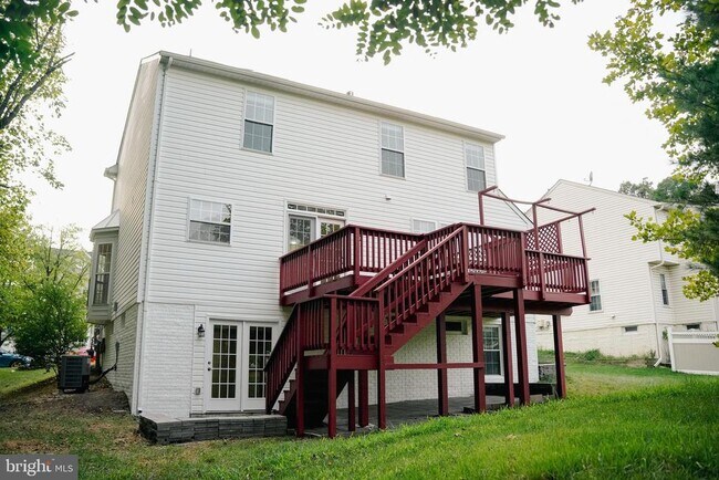 Building Photo - 9013 Melody Dr