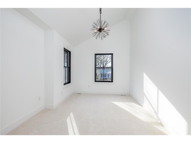 Building Photo - 4129 Utica Ave S