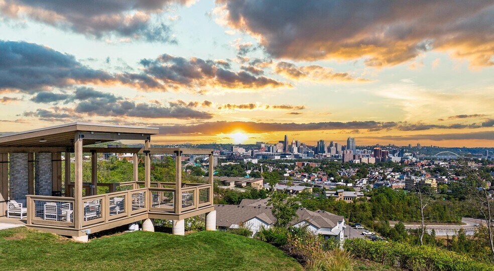 Building Photo - 1431 Dixie Hwy