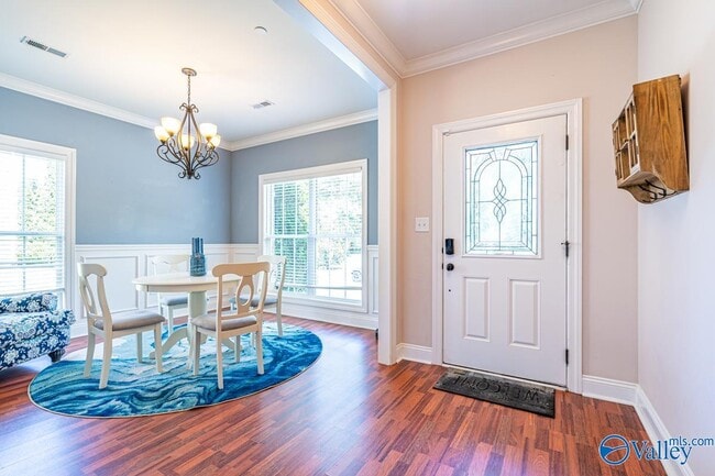 Building Photo - 111 Golden Rod Ln