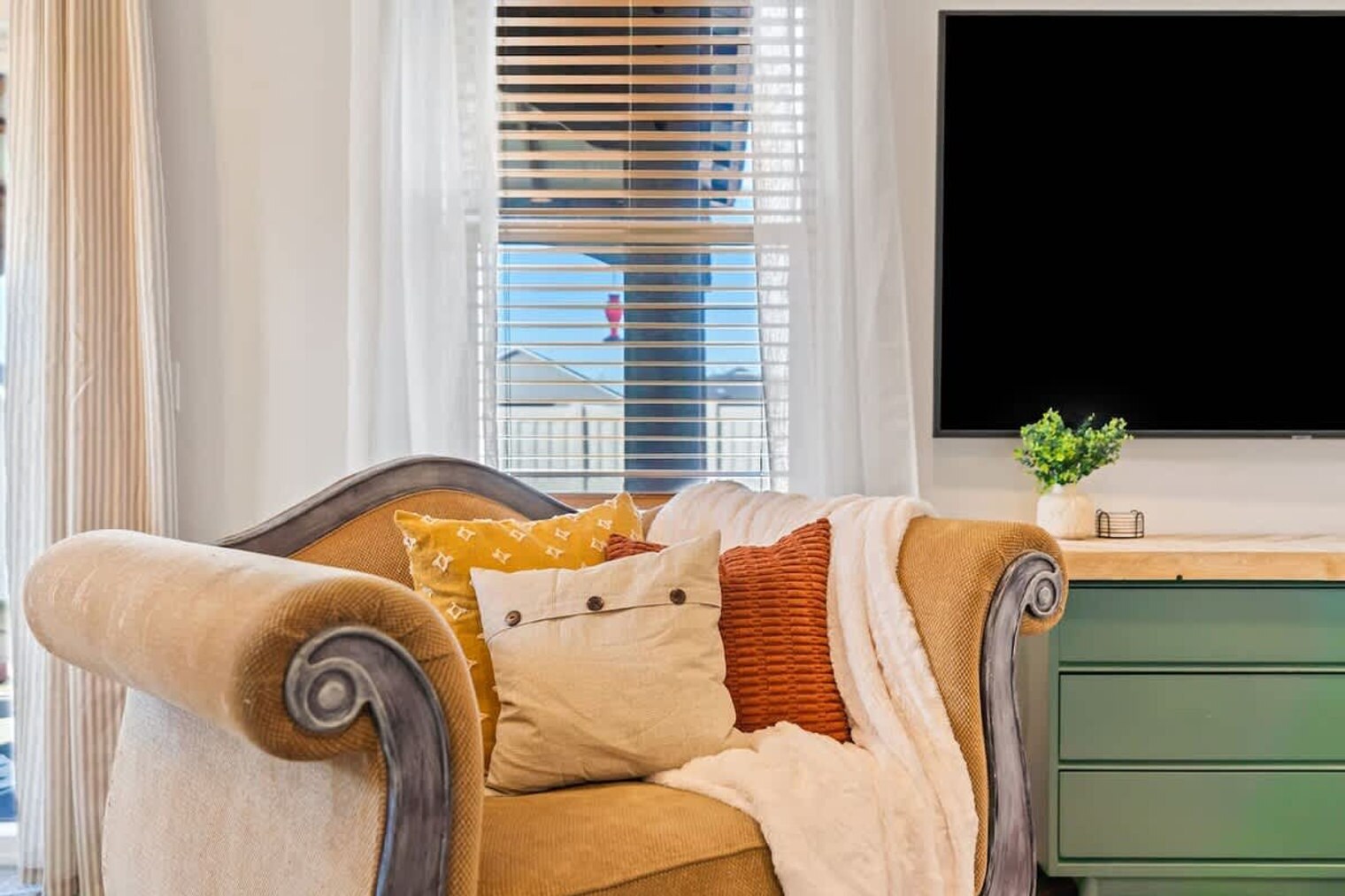 Building Photo - 3905 Winged Dove St