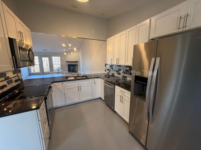 Building Photo - 1 Haverford Point