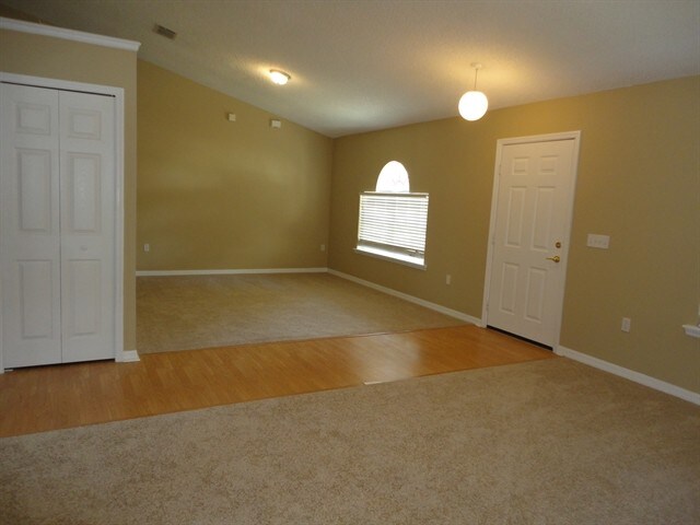 Building Photo - 2885 White Magnolia Loop