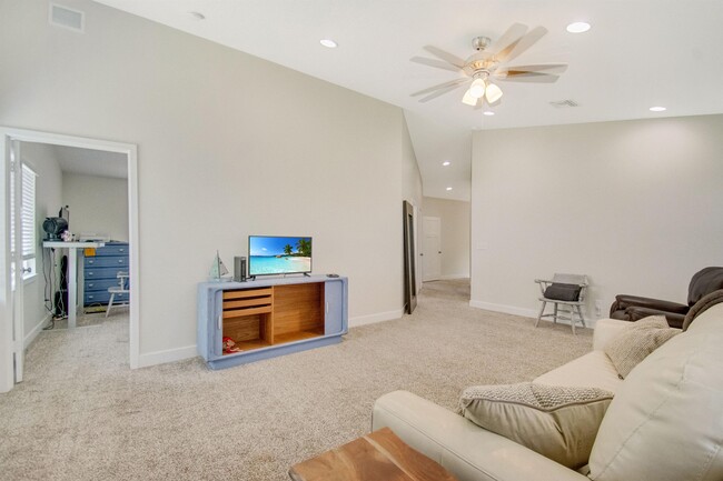 Building Photo - 5378 A1A S