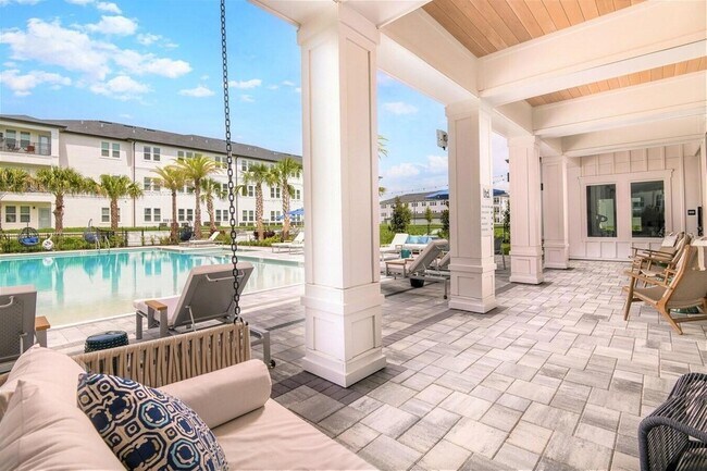 Building Photo - 1311 Elan Dr