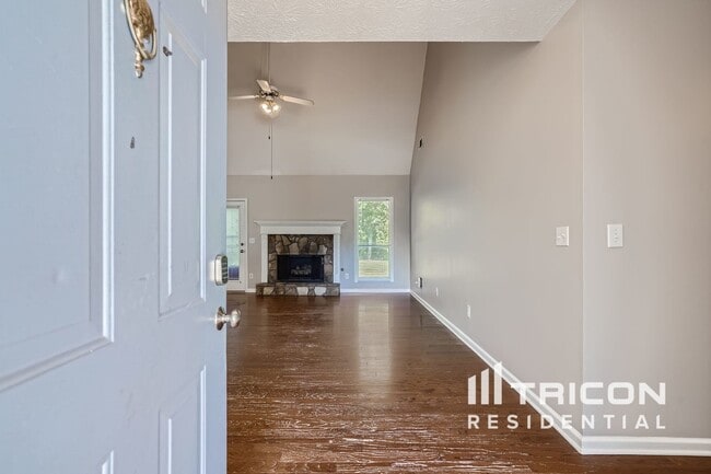 Building Photo - 509 Towler Shoals View