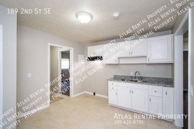 Building Photo - 189 2nd St SE