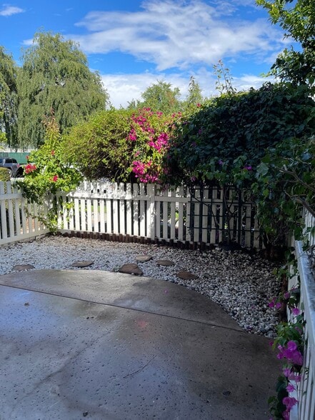 Building Photo - 4529 Colfax Ave