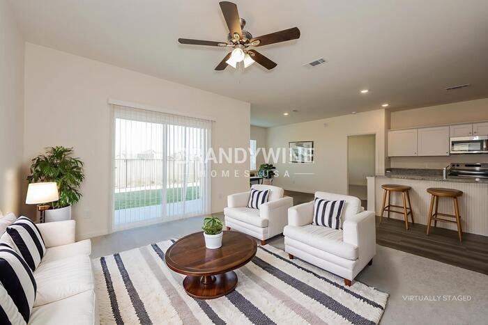 Building Photo - 8348 Sniptoe Dr