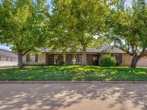 Building Photo - Welcome to your dream home nestled within ...