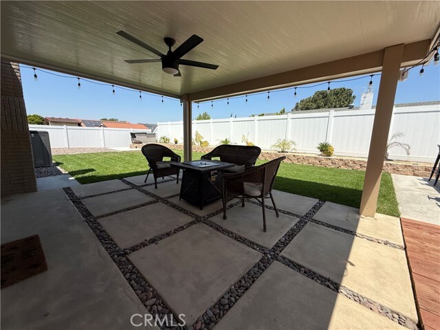 Building Photo - 1305 Turquoise Dr