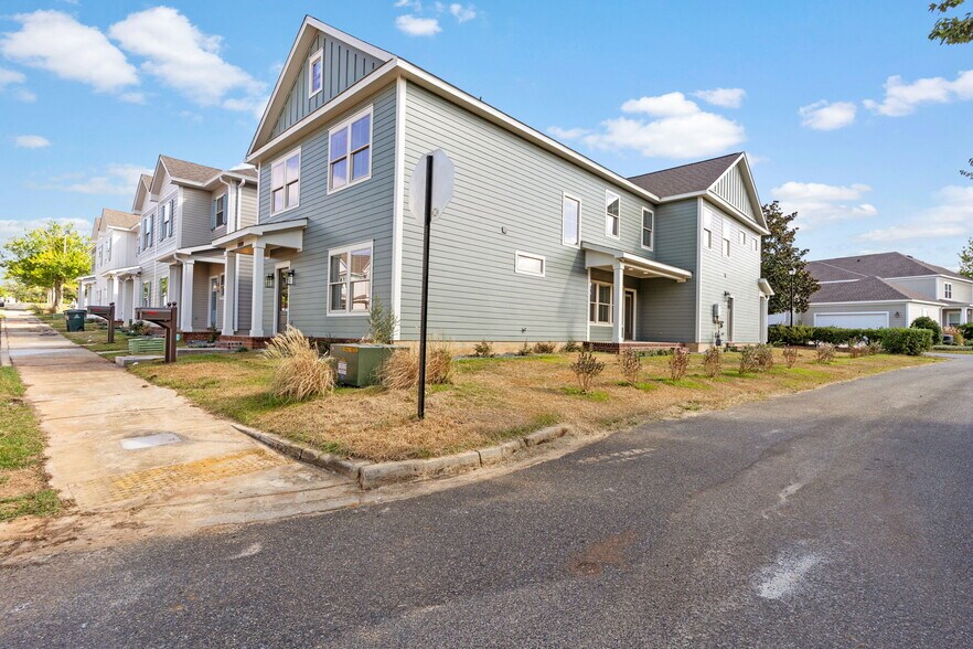 Building Photo - 4091 Ivy Green Trl