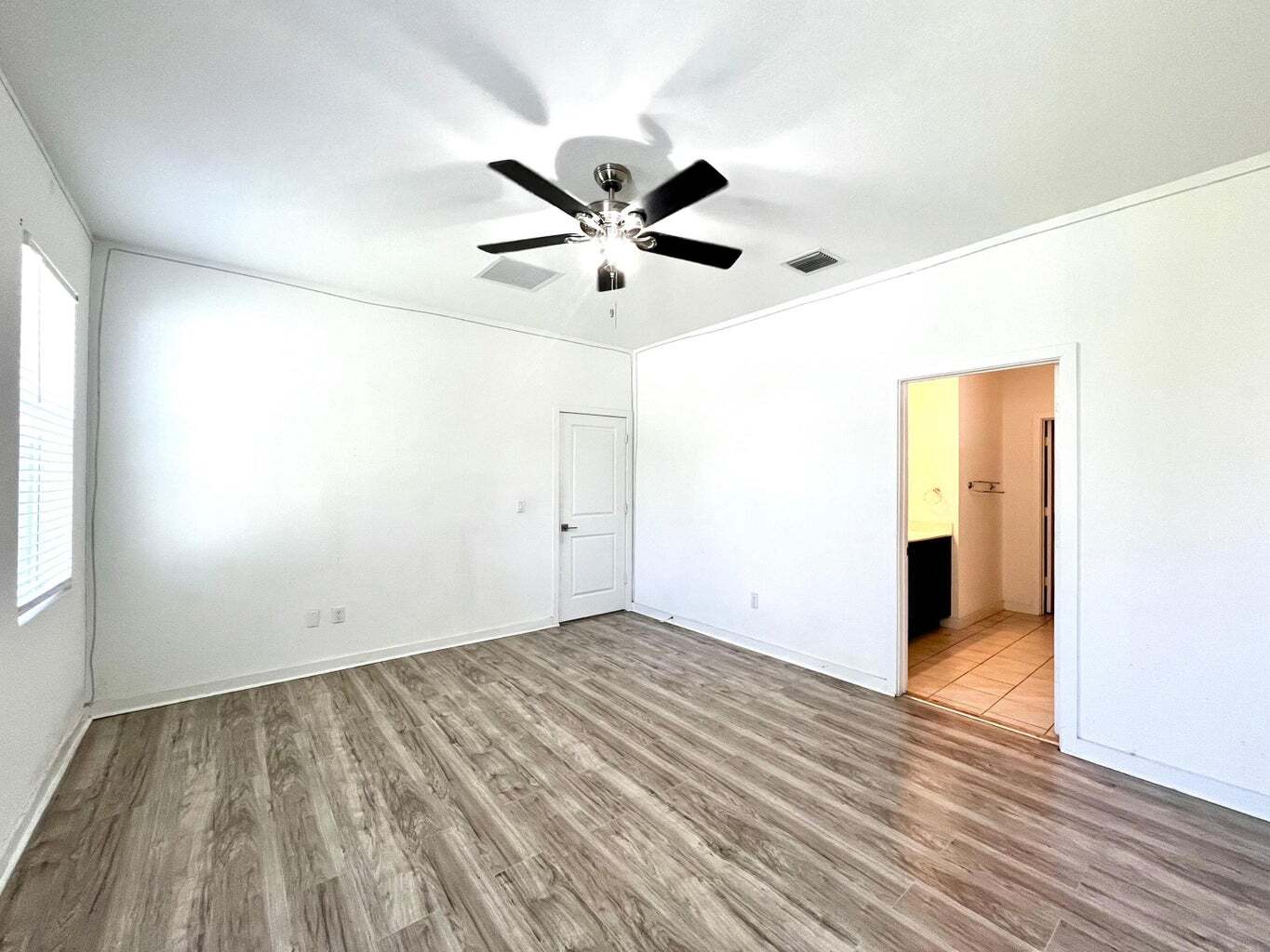 Building Photo - 6089 Wildfire Way