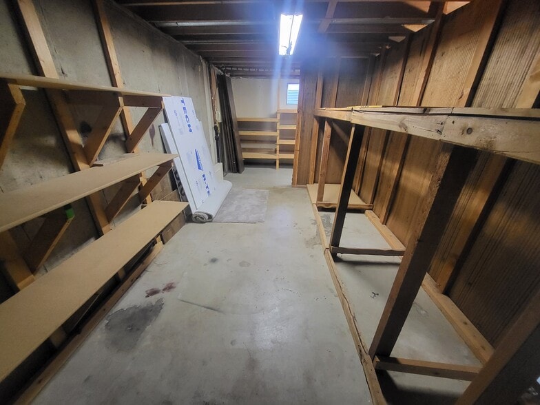 Building Photo - 10470 Romblon Way