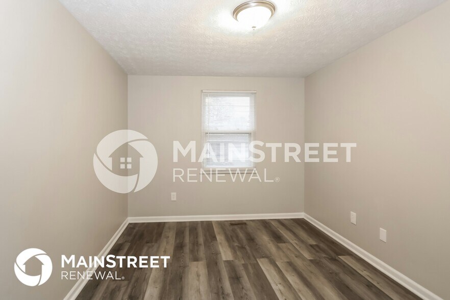 Building Photo - 3985 Yukon Ave