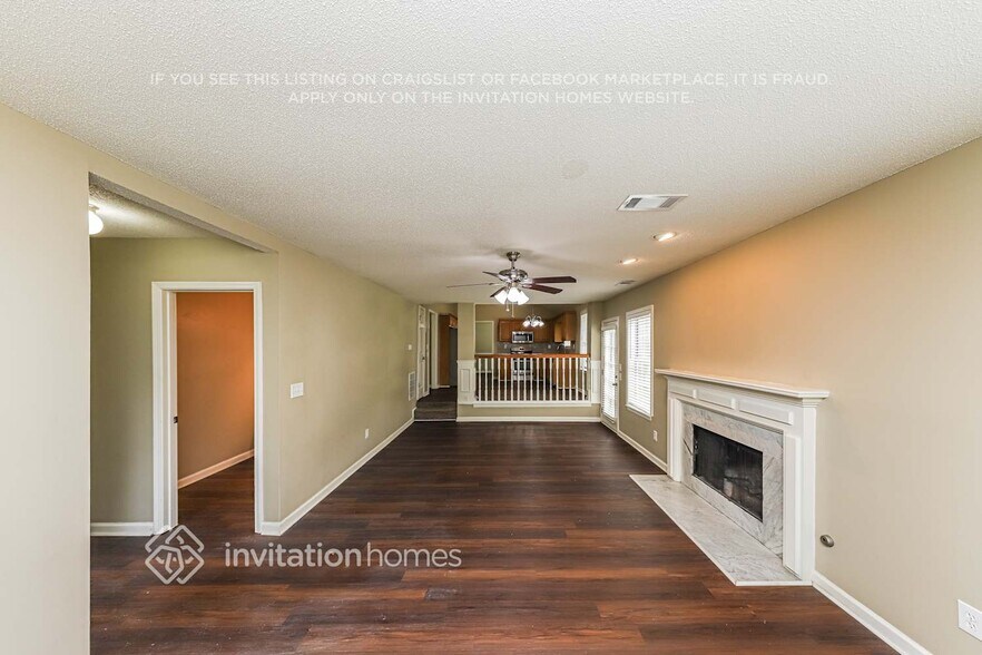 Building Photo - 4185 Soaring Dr