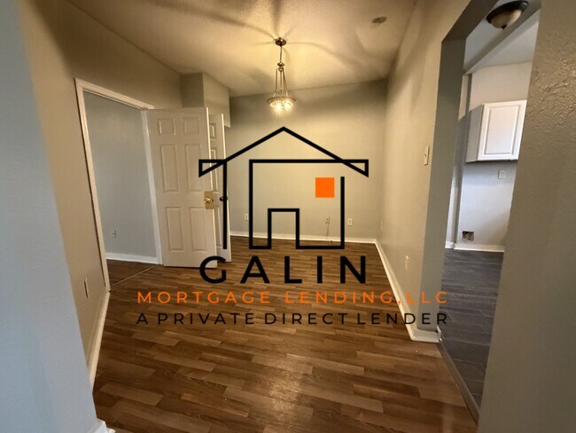 Building Photo - 1247 Carr Ave