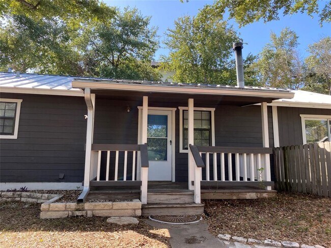 Building Photo - 15410 Enid Dr