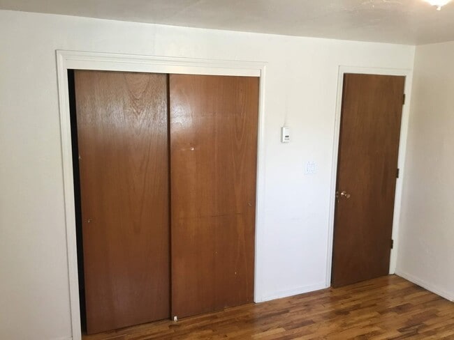 Building Photo - 2 Bedroom Duplex in Santa Clara Area