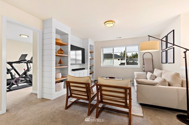 Building Photo - Designer 4-Bedroom Home with Covered Outdoor Living in Lake Stevens