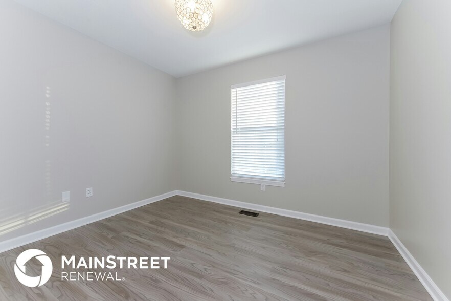 Building Photo - 1630 S Whitney Dr