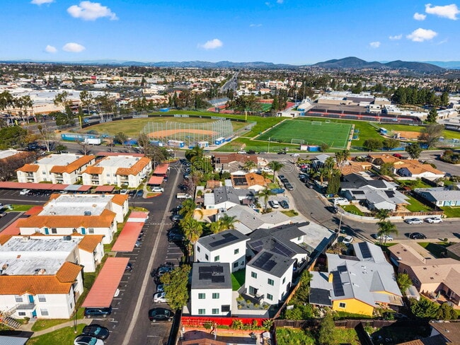 Building Photo - 8353 Ivory Coast Dr