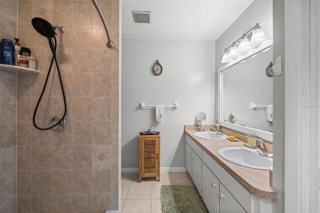 Building Photo - 804 Sorrento Pl